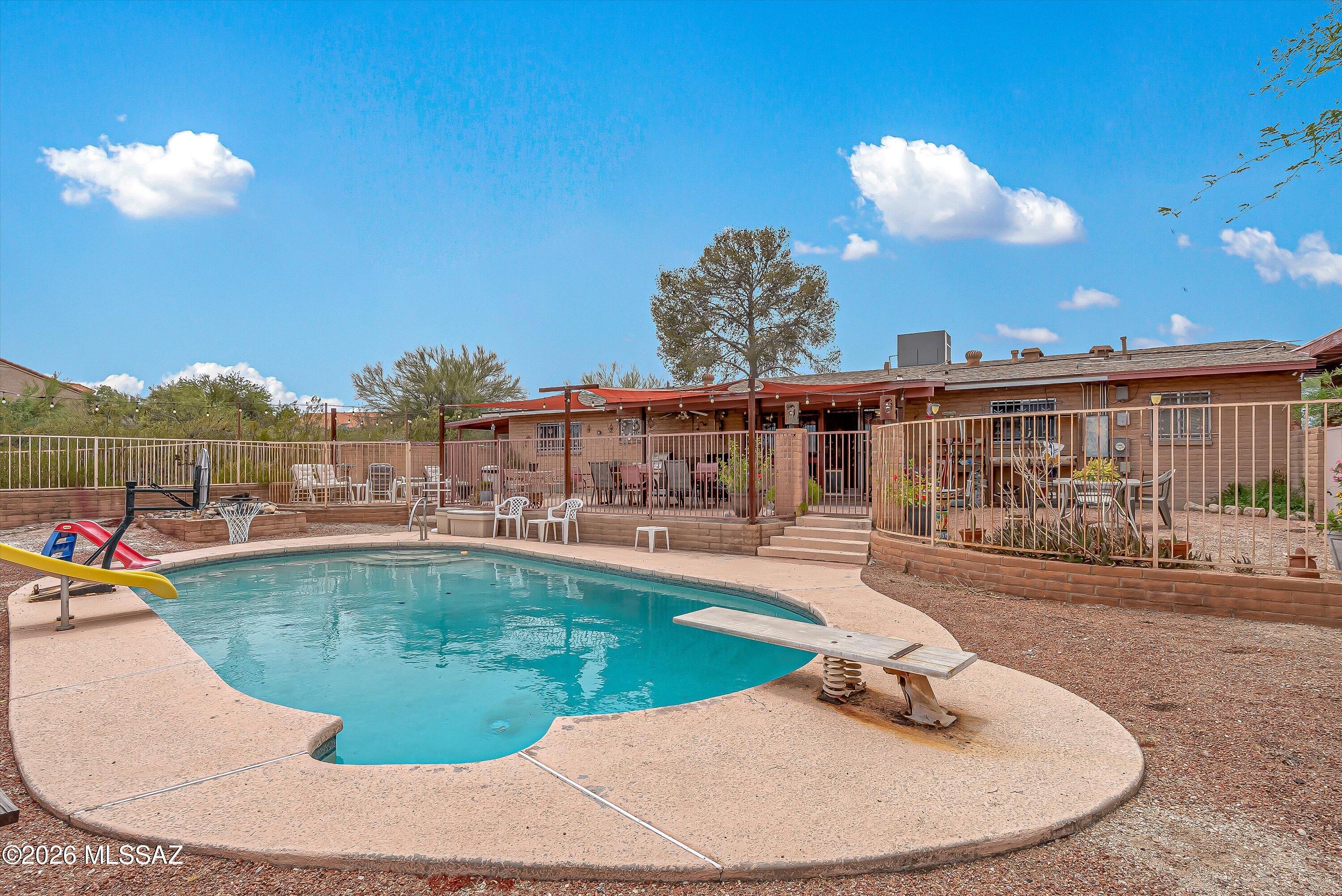 Rancho Del Este (1-128) - Residential