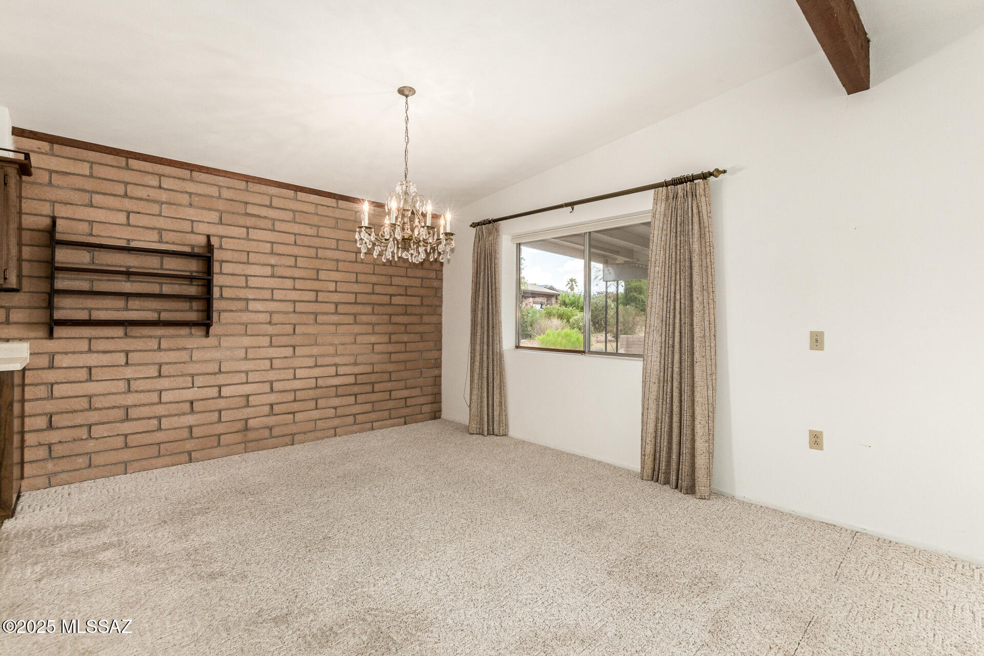 New Tucson Unit NO. 4 (1-203) - Residential Lease