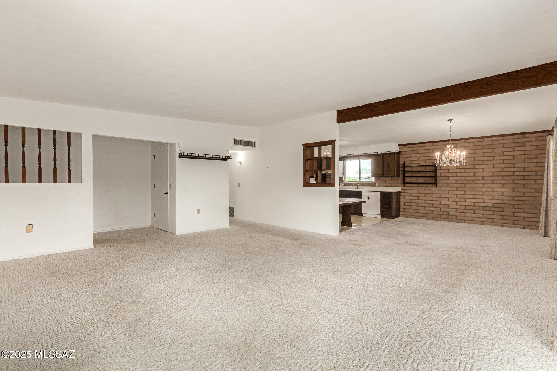 New Tucson Unit NO. 4 (1-203) - Residential Lease