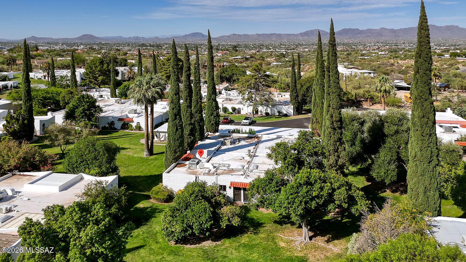 Las Lomitas (1) - Residential