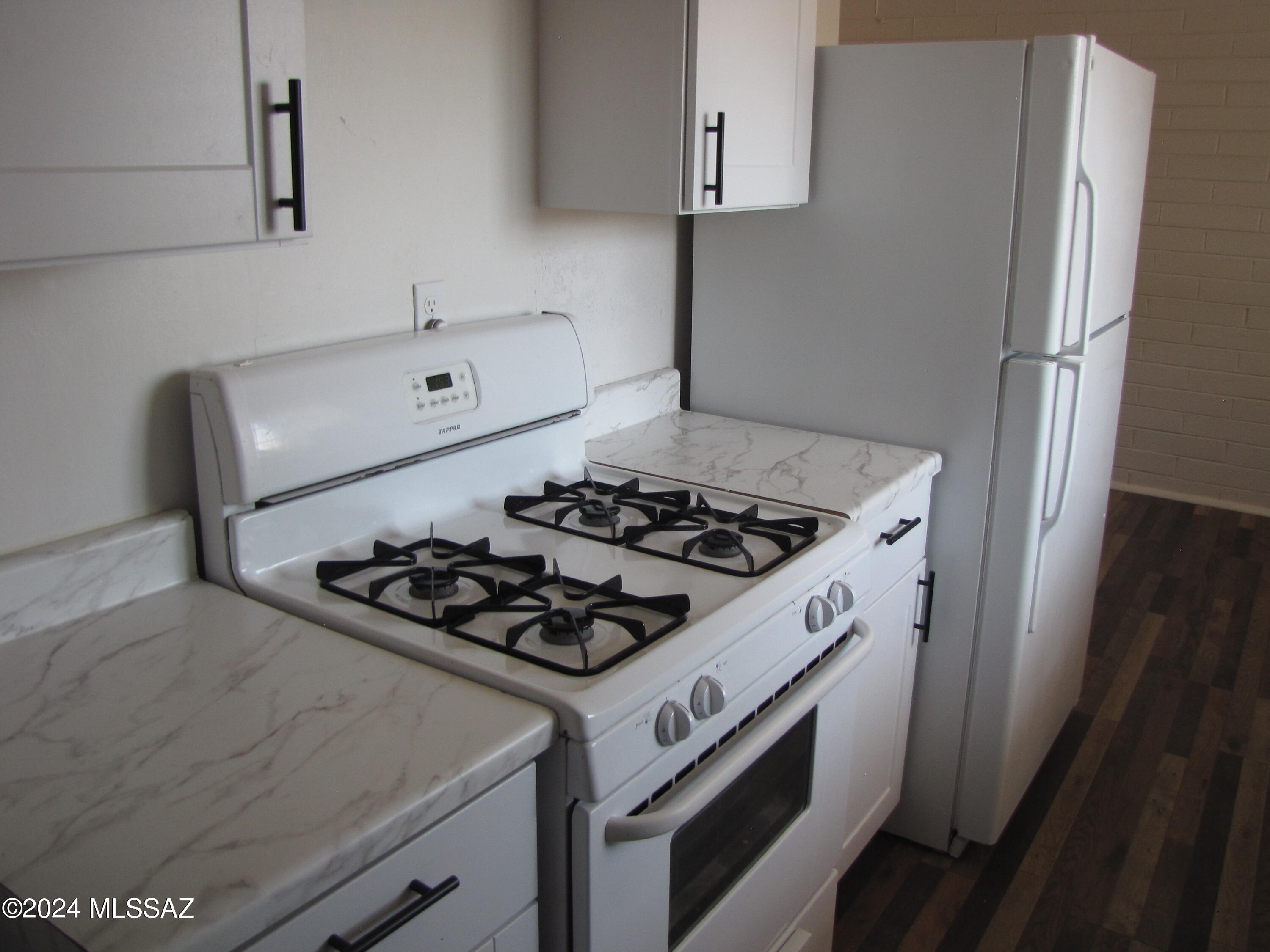 Swan Park Addition - Residential Lease