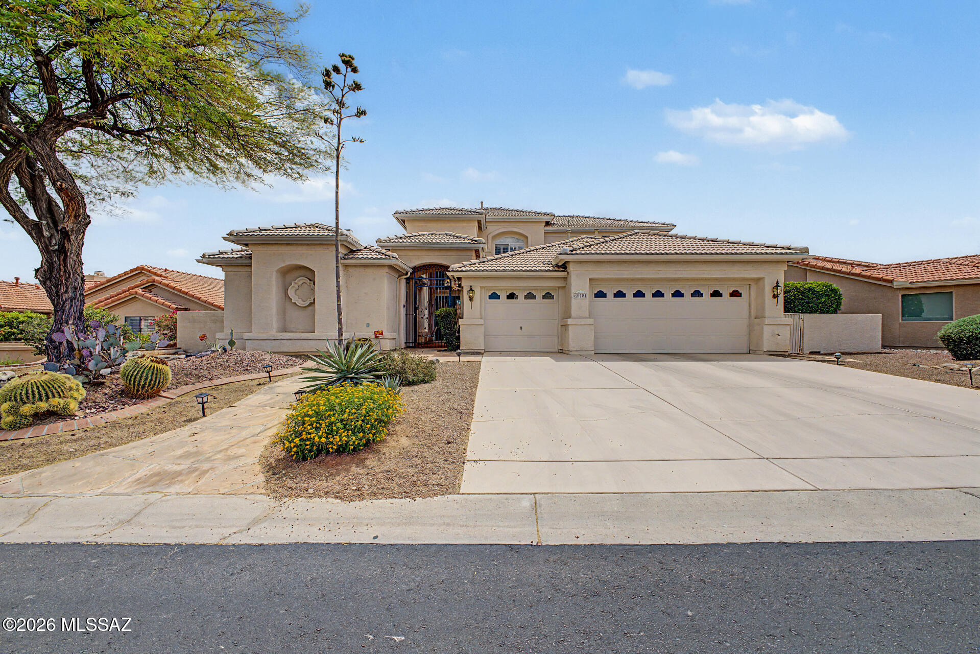 Stunning home on a premium golf course lot w/breathtaking views! Desert landscaping & a gated courtyard entry w/welcoming iron gate create unforgettable curb appeal, while a detached casita with its own bathroom provides the perfect space for guests or multi-generational living. Enter through double doors into a bright interior featuring a split floor plan, neutral paint tones, & a blend of tile/carpet floors. Discover a living room anchored by a cozy fireplace, a formal dining room w/tray ceiling, a convenient powder room, a spacious office for work, & a family room w/surround sound speakers & beehive fireplace. Gourmet kitchen showcases a large island w/breakfast bar, granite counters, built-in appliances, white cabinetry, & a pantry. Downstairs main suite offers private backyard access, two mirrored-door closets, & a spa-like ensuite complete w/dual vanities, a makeup vanity, a jetted tub, & a glass block walk-in shower. Upstairs, a second luxurious main suite features its own lavish bathroom with dual sinks, jetted tub, step-in shower, a spacious walk-in closet, & a cozy sitting room. Plantation shutters adorn all bedroom windows! Additional highlights include a well-appointed laundry room w/cabinetry & a sink. For your vehicles, there's a 3-car garage! The resort-style backyard has stunning mountain, lake, & golf course views, a covered patio, sparkling pool & spa combo, & a view fence for the picturesque surroundings. Make this exceptional property yours!

Owner will accept or Counter any offer between $799,000 and $839,000