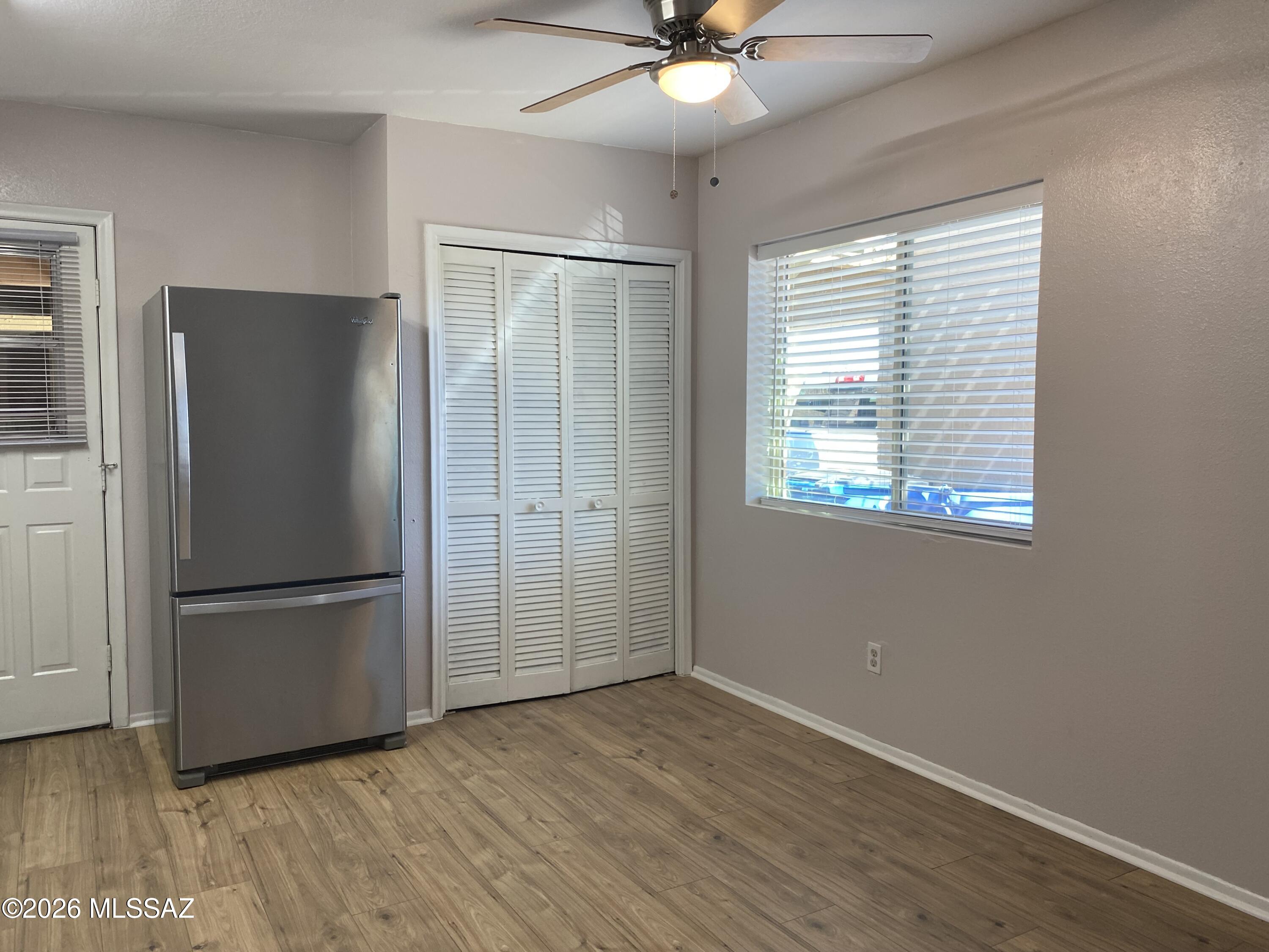 Casitas Del Valle Townhouses II (1-110) - Residential Lease