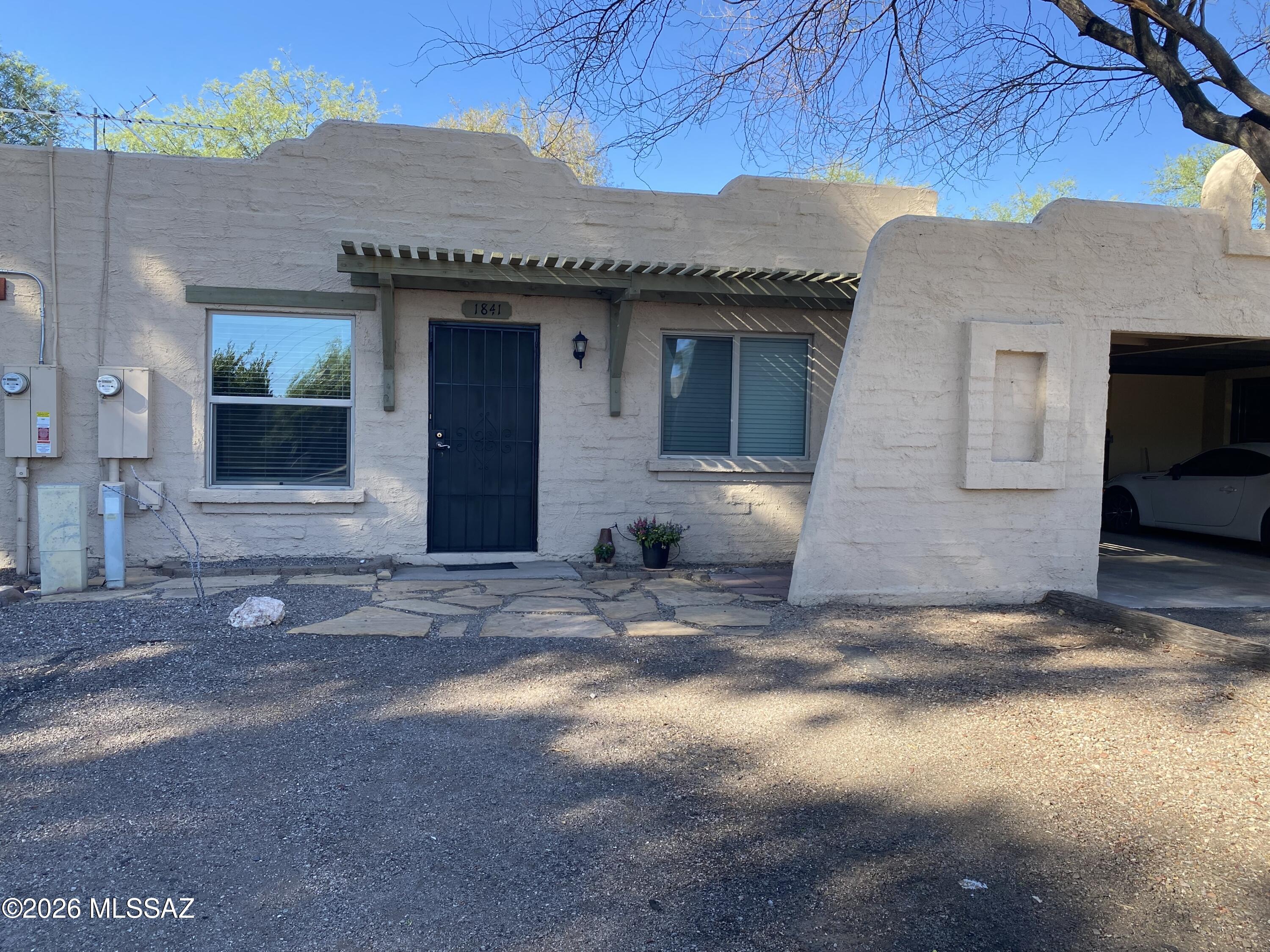 Casitas Del Valle Townhouses II (1-110) - Residential Lease