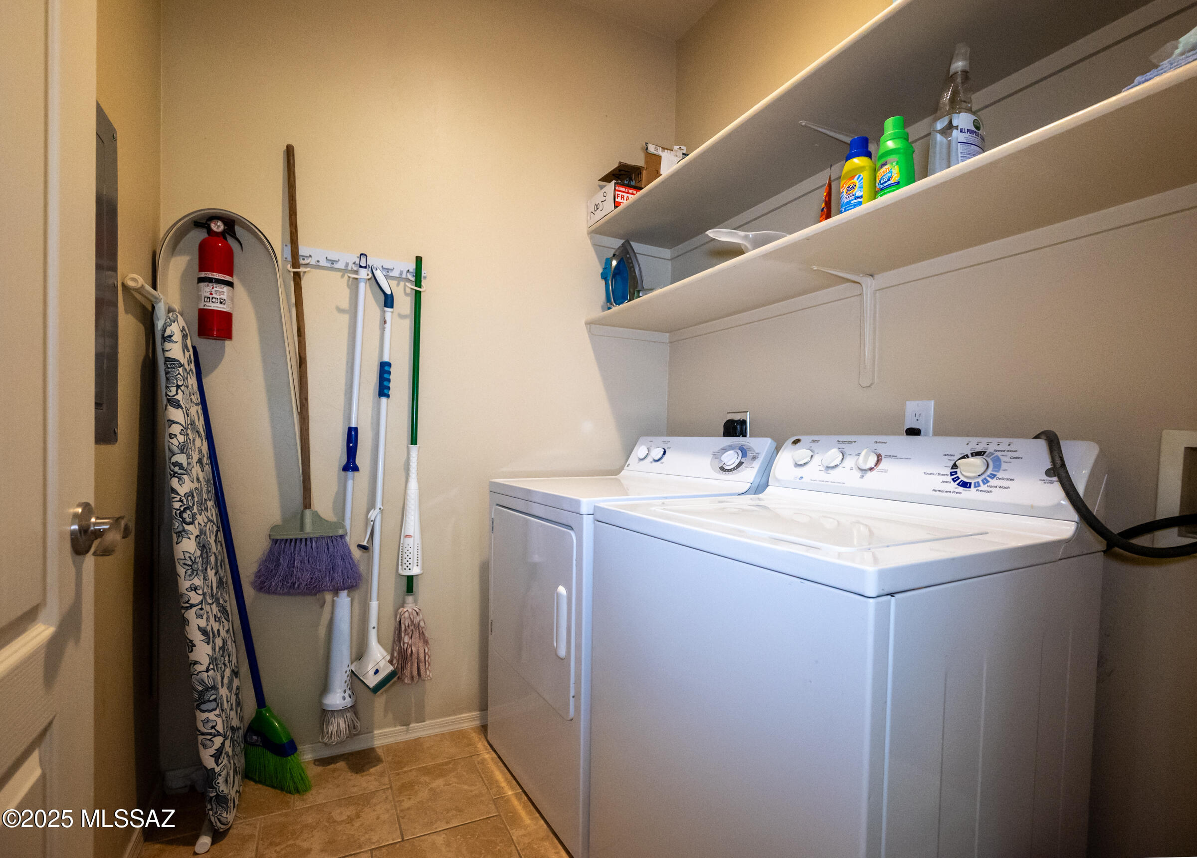 Hacienda Del Sol (1-69) - Residential Lease