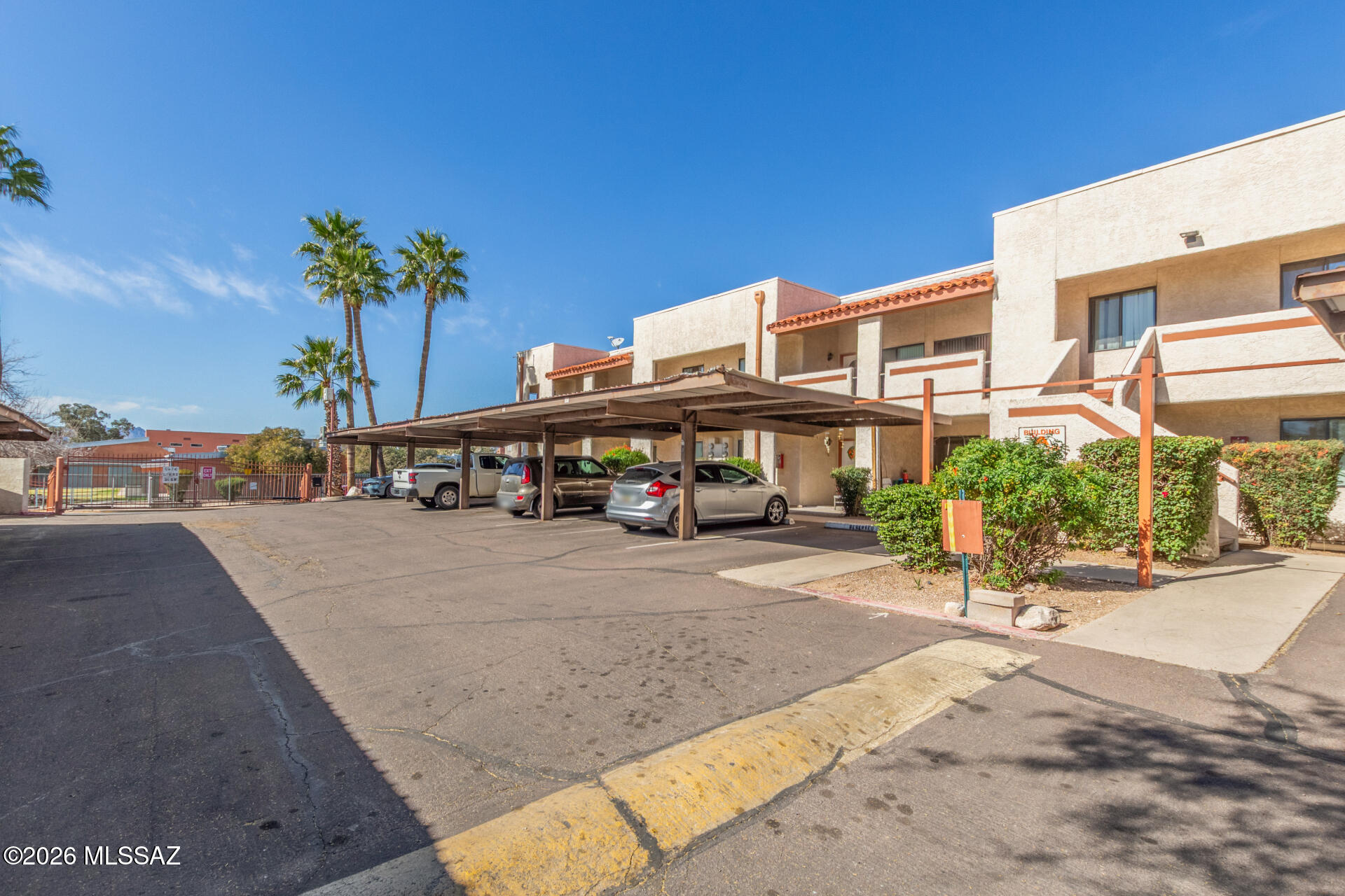 Sierra Madre Condos - Residential