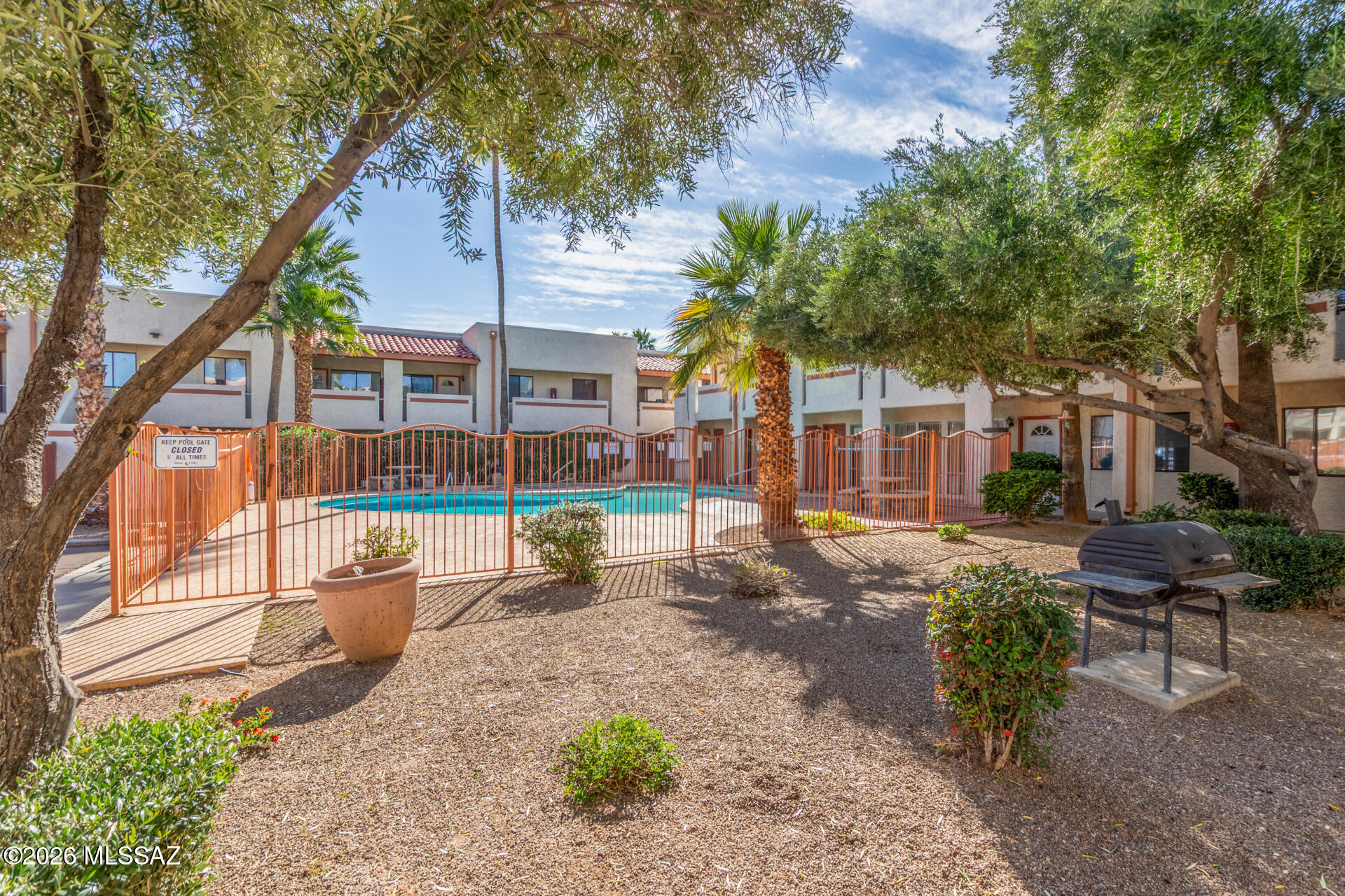 Sierra Madre Condos - Residential