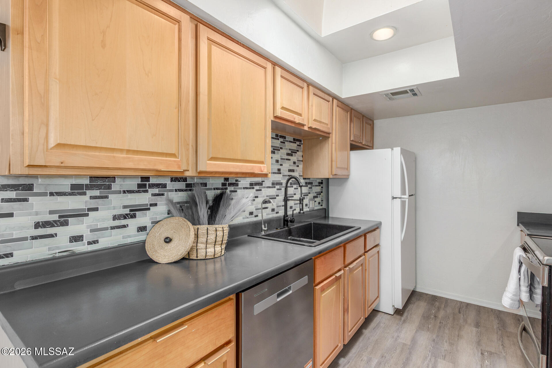Sierra Madre Condos - Residential