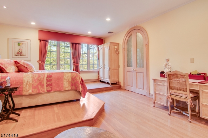 Bel Air - Residential