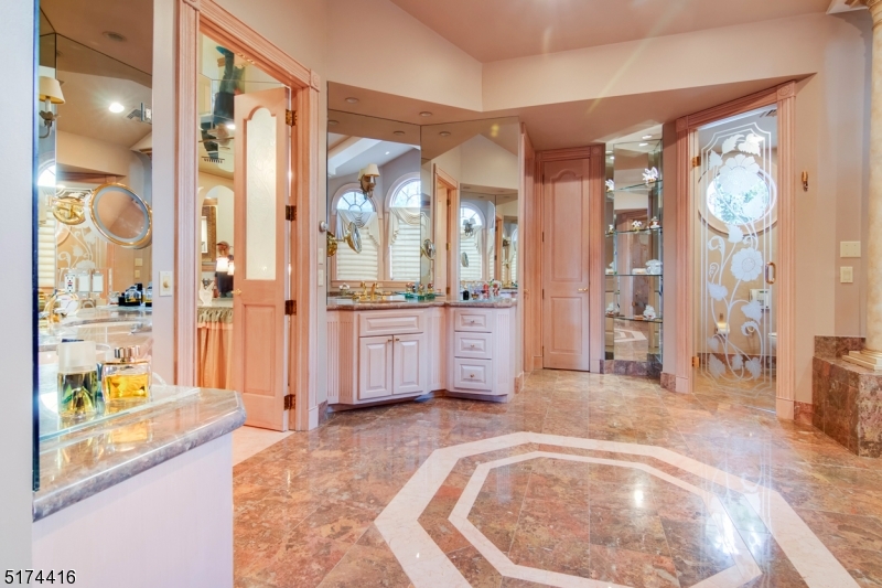 Bel Air - Residential