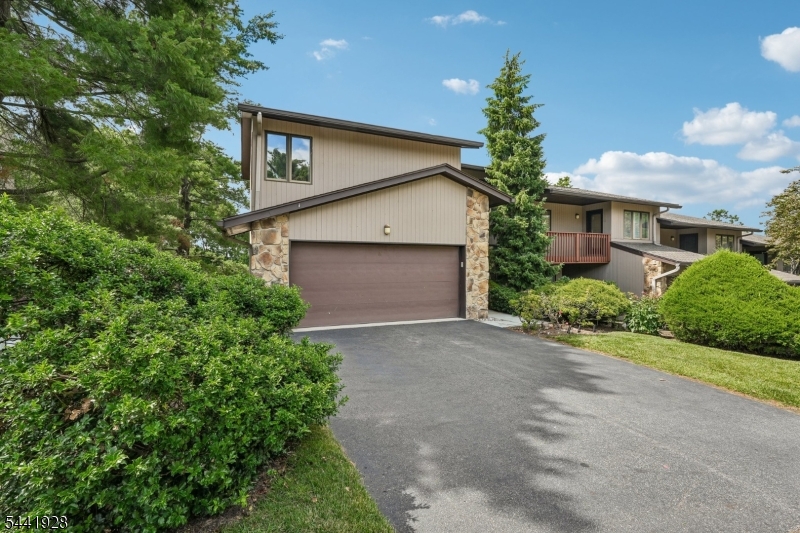 4 BR, 3.1 bath Aspen end unit in one of the most prime locations in Wedgewood Knolls. Many upgrades, including luxurious primary bath with soaking tub, large stall shower and electric fireplace, updated hall bath and powder room, hardwood floors on both main and upper levels, all stainless steel kitchen appliances, fully finished lower level with full bath, bedroom, Family Room, kitchenette and sliders to a patio. Heated and cooled walk-in pantry located to the rear of garage. Facing directly west, offering incredible sunsets and beautiful mountain views. Wedgewood Knolls offers an inviting outdoor pool, clubhouse with patio overlooking pool, tennis, pickleball, bocce. Just minutes to everything. Commuting to NYC is a breeze with train and bus options located nearby, including 3 min. to Montclair State train station with 1250 car parking garage, 5 min. to Allwood bus Park & Ride with 30 Min. to NY Port Authority, minutes to Rts. 46, 3, 23, 80. 10 min. to fine dining and boutique shops of downtown Montclair.