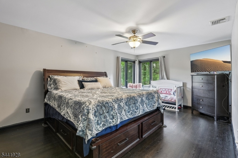 Wedgewood Knolls - Residential