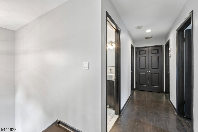 Wedgewood Knolls - Residential