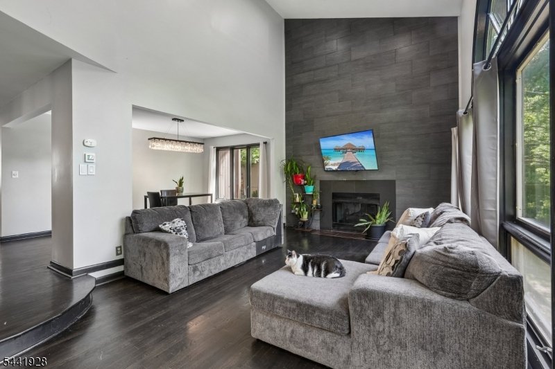 Wedgewood Knolls - Residential