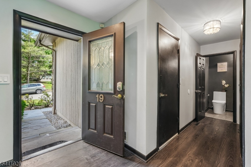 Wedgewood Knolls - Residential