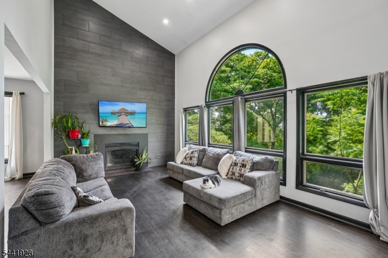 Wedgewood Knolls - Residential