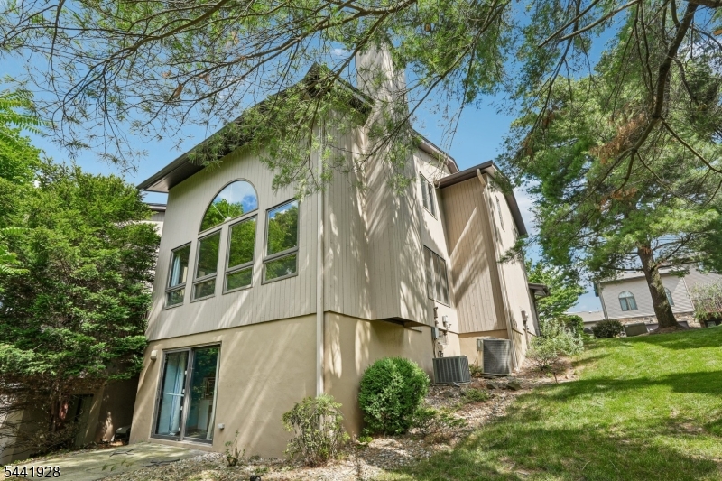 Wedgewood Knolls - Residential