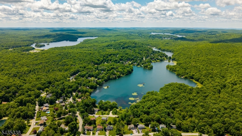 Barry Lakes - Residential