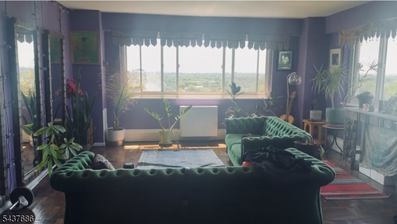 Harrison Towers - Residential Lease