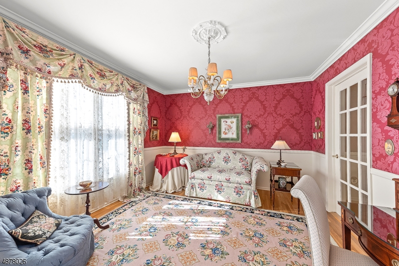 SUCCASANNA/ ALEXANDRIA - Residential