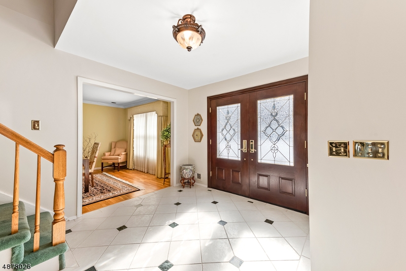 SUCCASANNA/ ALEXANDRIA - Residential