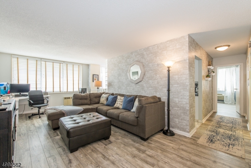 The Devonshire - Residential