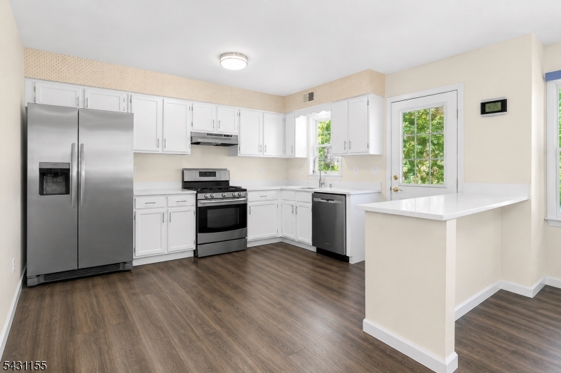 Oak Ridge Manor -UNIT 6 - Residential