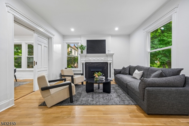 Montrose - Residential