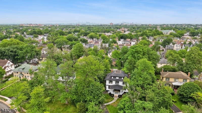 Montrose - Residential
