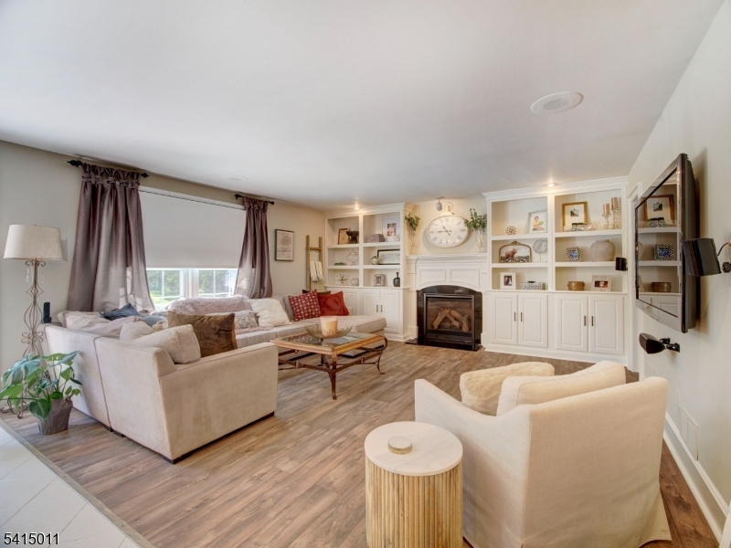 Hedgerow Estates - Residential