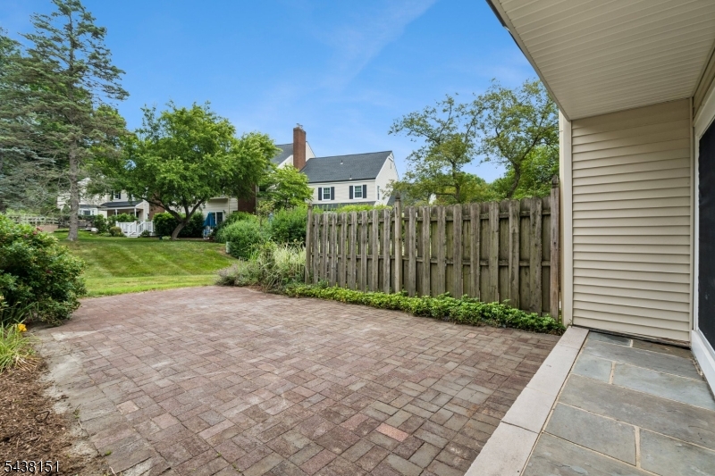 Mendham Commons - Residential