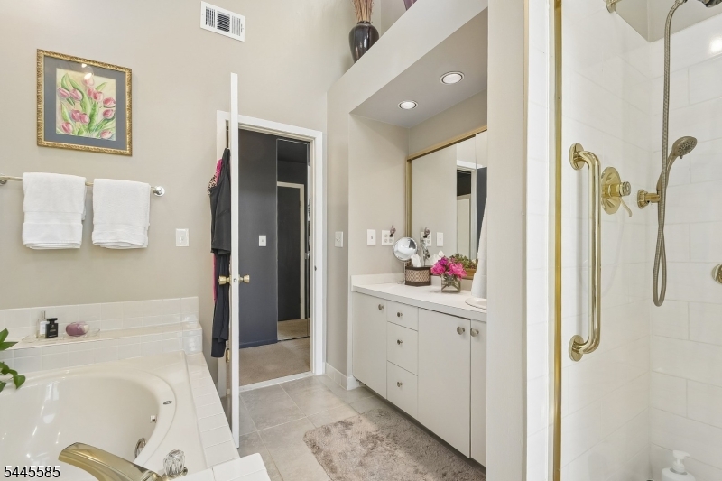Essex Villas - Residential