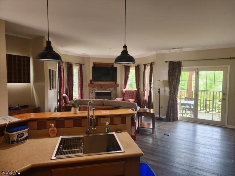 Black Creek Sanctuary - Residential