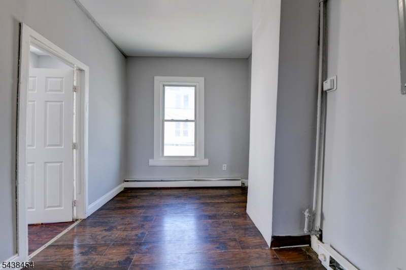 FORTH WARD - Commercial Sale