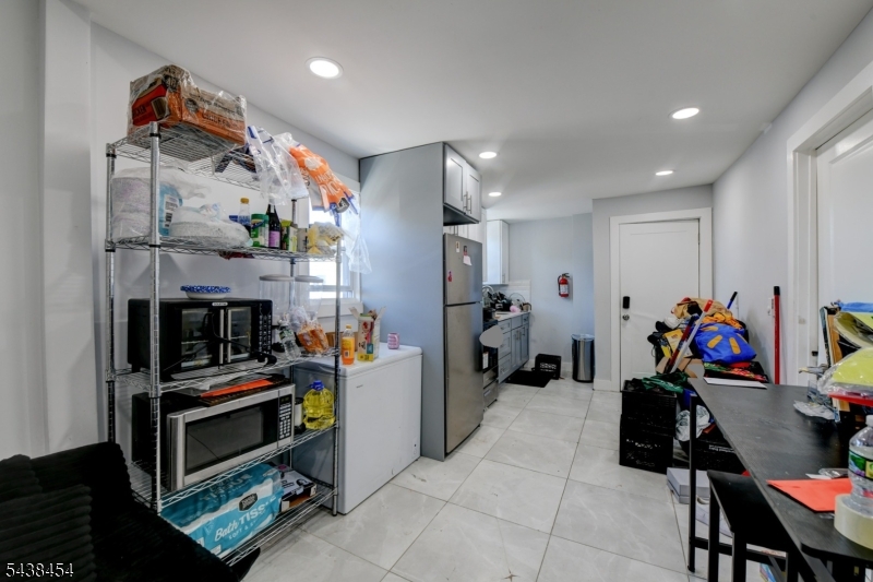 FORTH WARD - Commercial Sale
