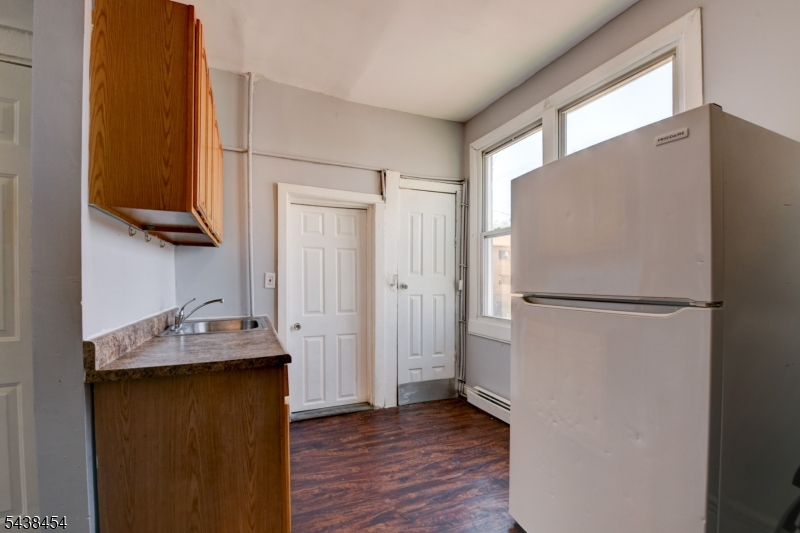 FORTH WARD - Commercial Sale