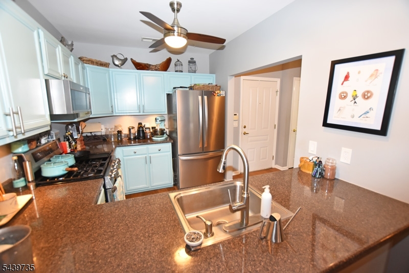 Fox Hills - Residential