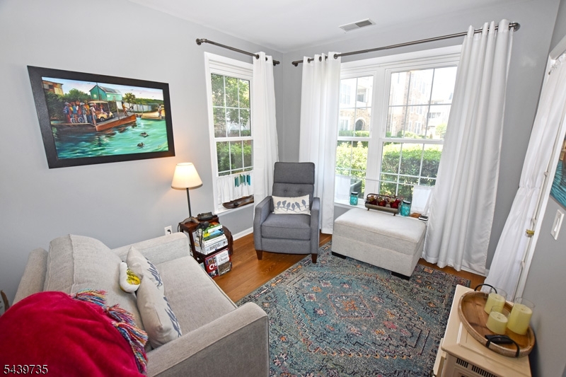 Fox Hills - Residential