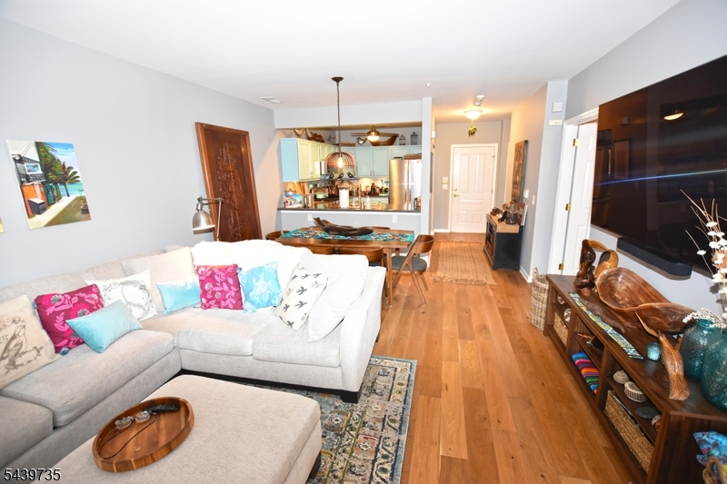 Fox Hills - Residential