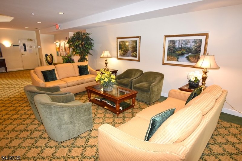 Fox Hills - Residential