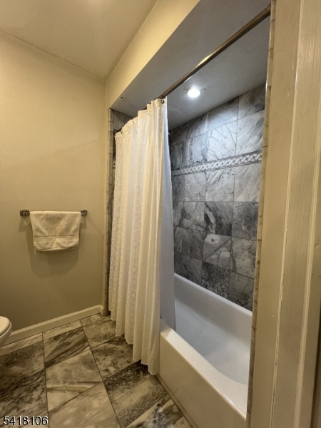 Pompton Mews Twnhouse Assoc - Residential