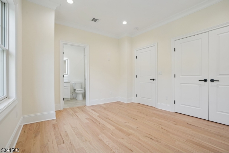 Collins - Residential