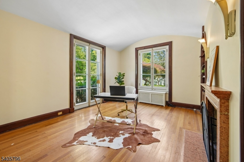 Llewellyn Park - Residential