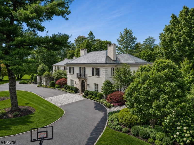 Llewellyn Park - Residential
