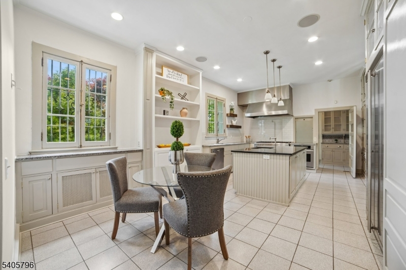 Llewellyn Park - Residential