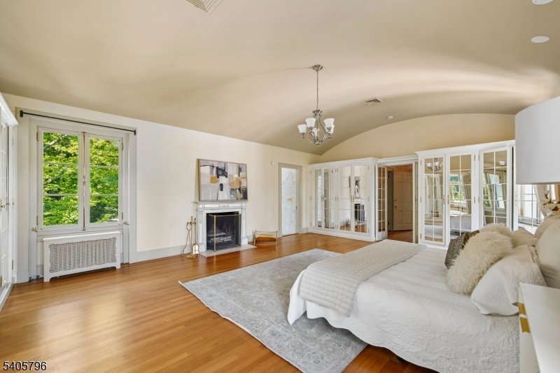 Llewellyn Park - Residential