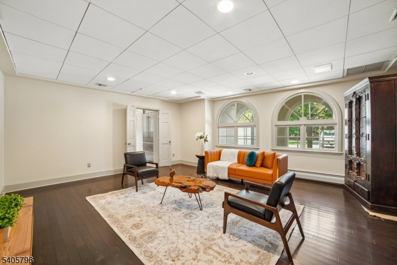 Llewellyn Park - Residential