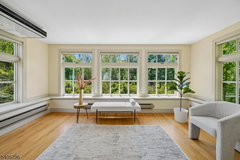 Llewellyn Park - Residential