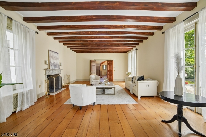 Llewellyn Park - Residential