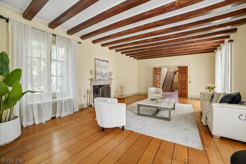 Llewellyn Park - Residential